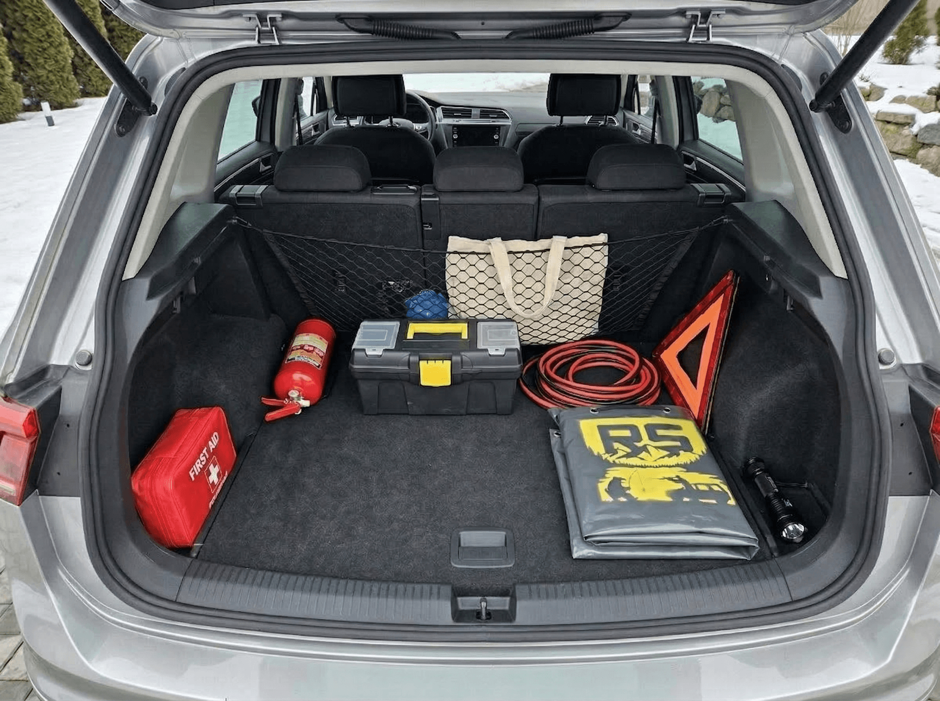 Сумка RS HUNT в сложенном виде в багажнике